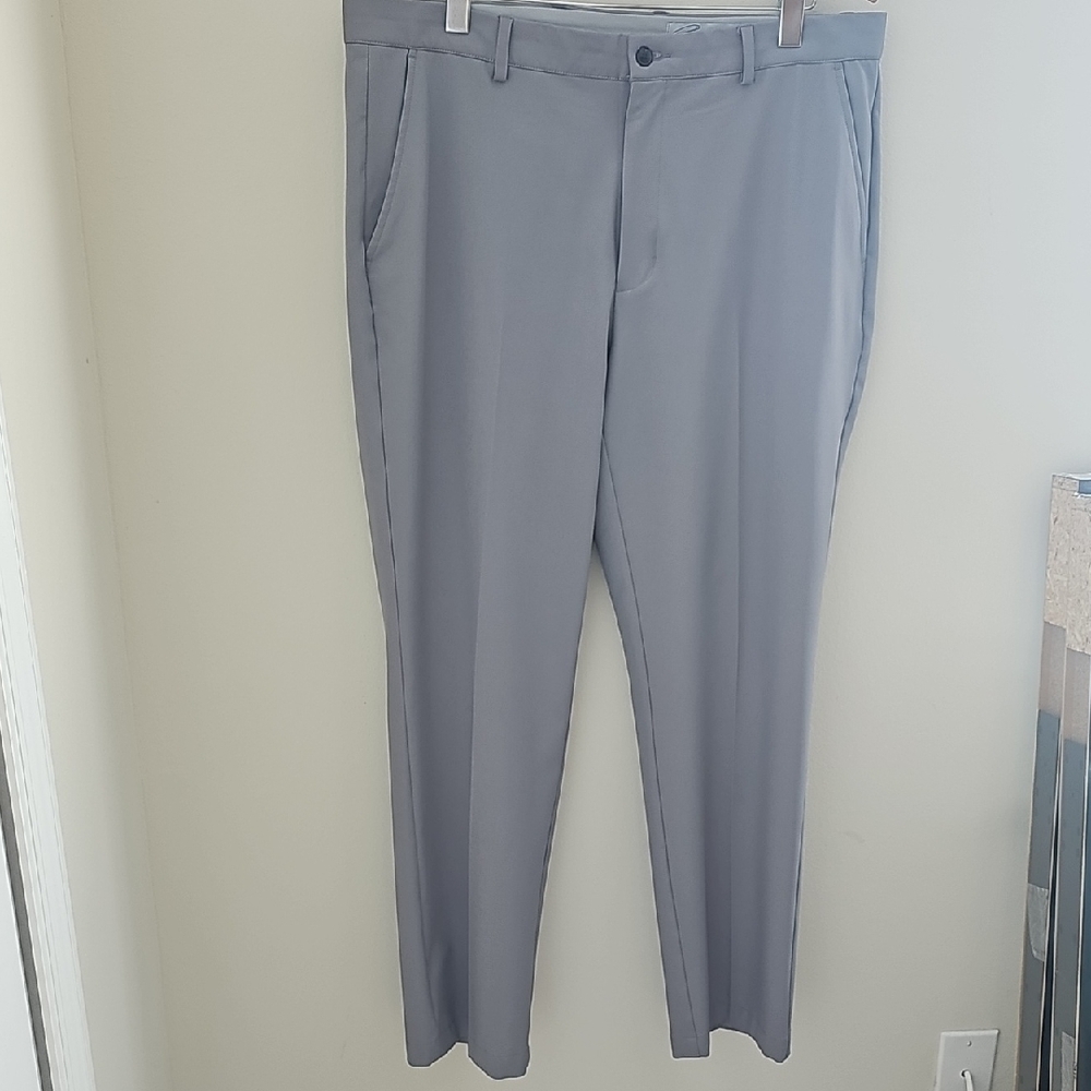 Greg Norman Men's‎ Performance Gray Pants. Size 36/30